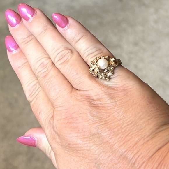 Pearl & Gold Cluster Abstract Statement Ring 18KT HGE High Gold Electroplate 5.5 - Picture 1 of 8